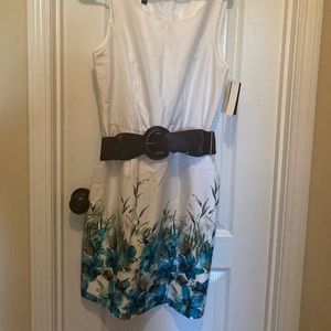 New Direction sleeveless dress